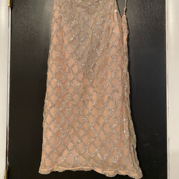 Pretty little things champagne and silver glitter - Picture 2 of 2